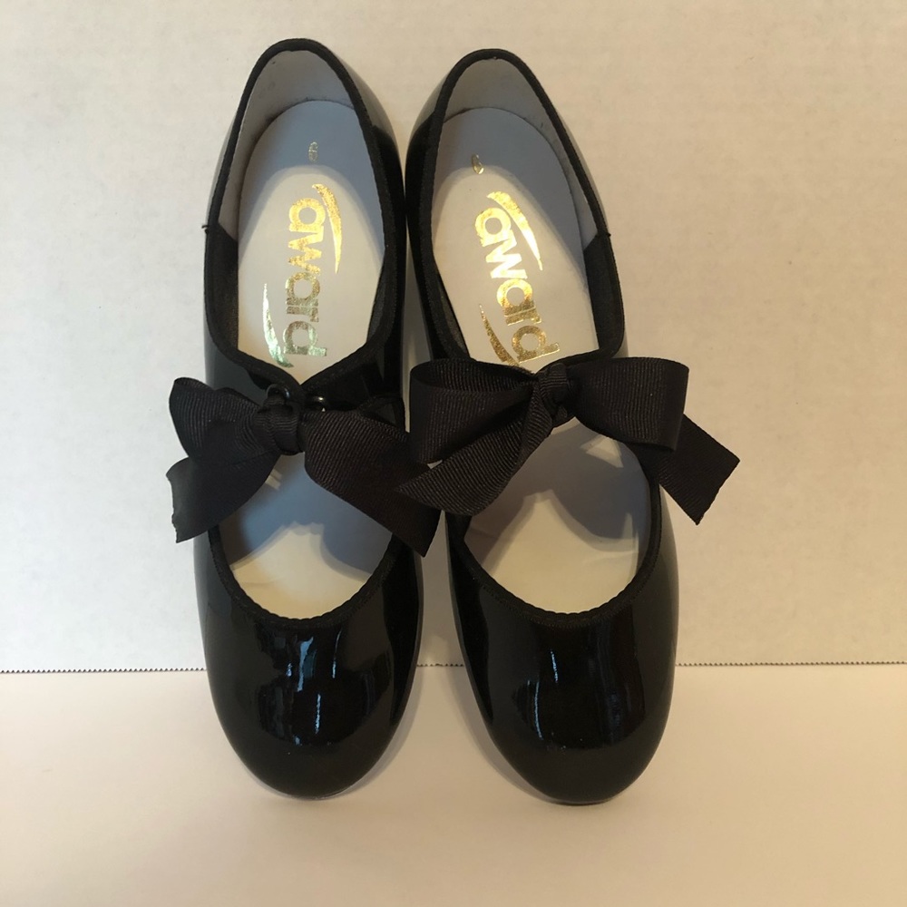Girls black tap dance shoes